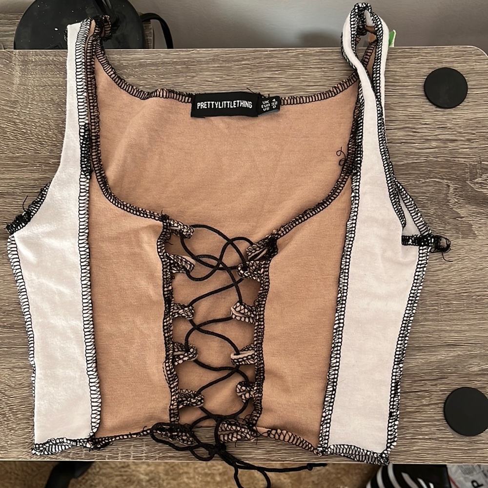 PrettyLittleThing distressed crop top